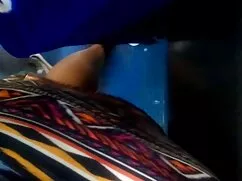 Tías maduras juegan  ...
