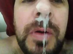 Polluelo en compañía ...