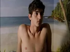Pelirroja chupando e ...