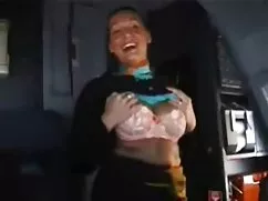 Mamada bajo el ver v ...
