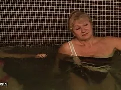 El lesbianas maduras ...