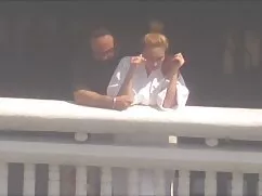 El masajista acarici ...