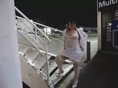 Morena se corre de s ...